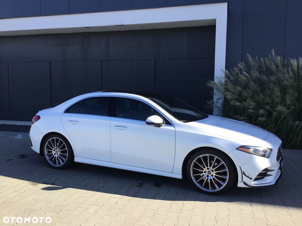 Mercedes-Benz Klasa A 220 4-Matic AMG Line 7G-DCT - 9