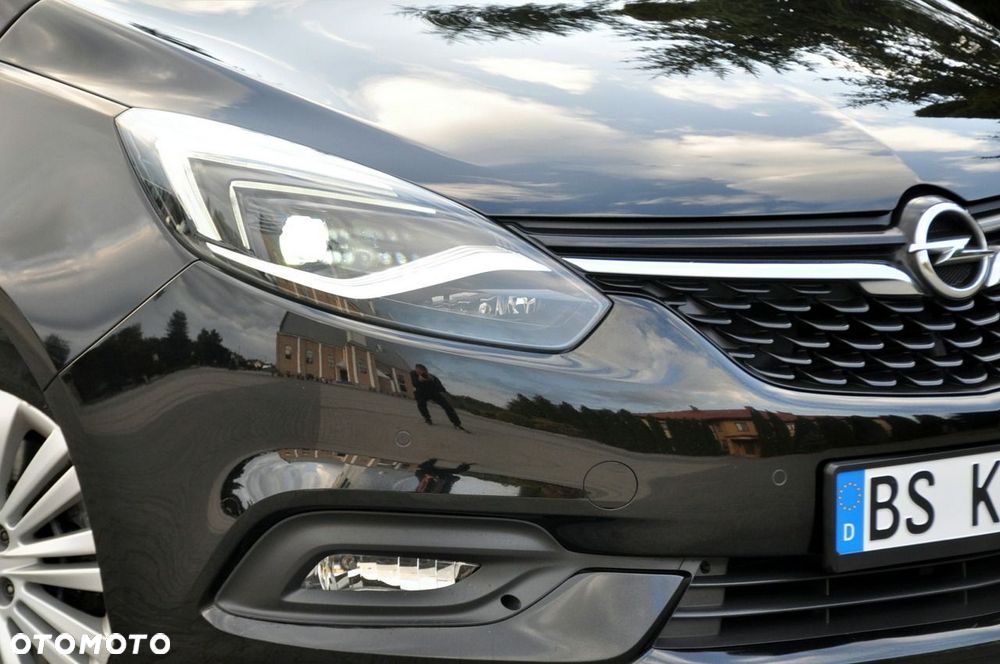Opel Zafira - 12