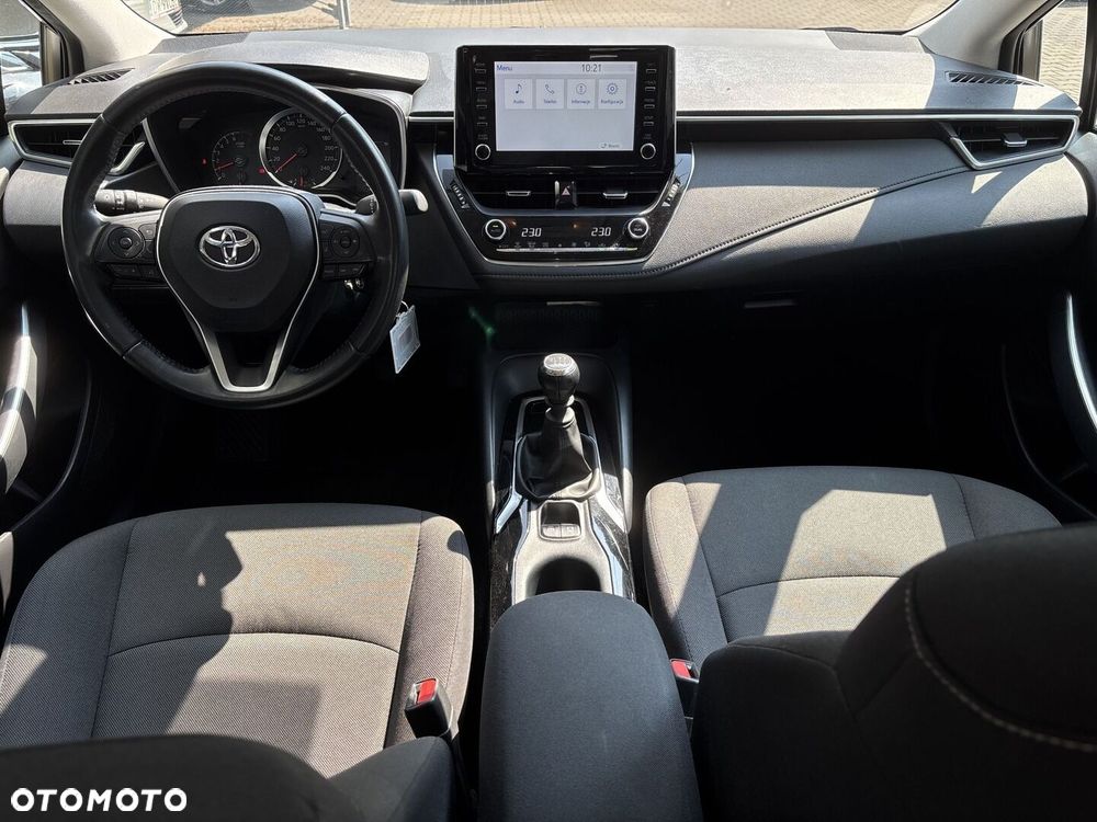 Toyota Corolla - 4