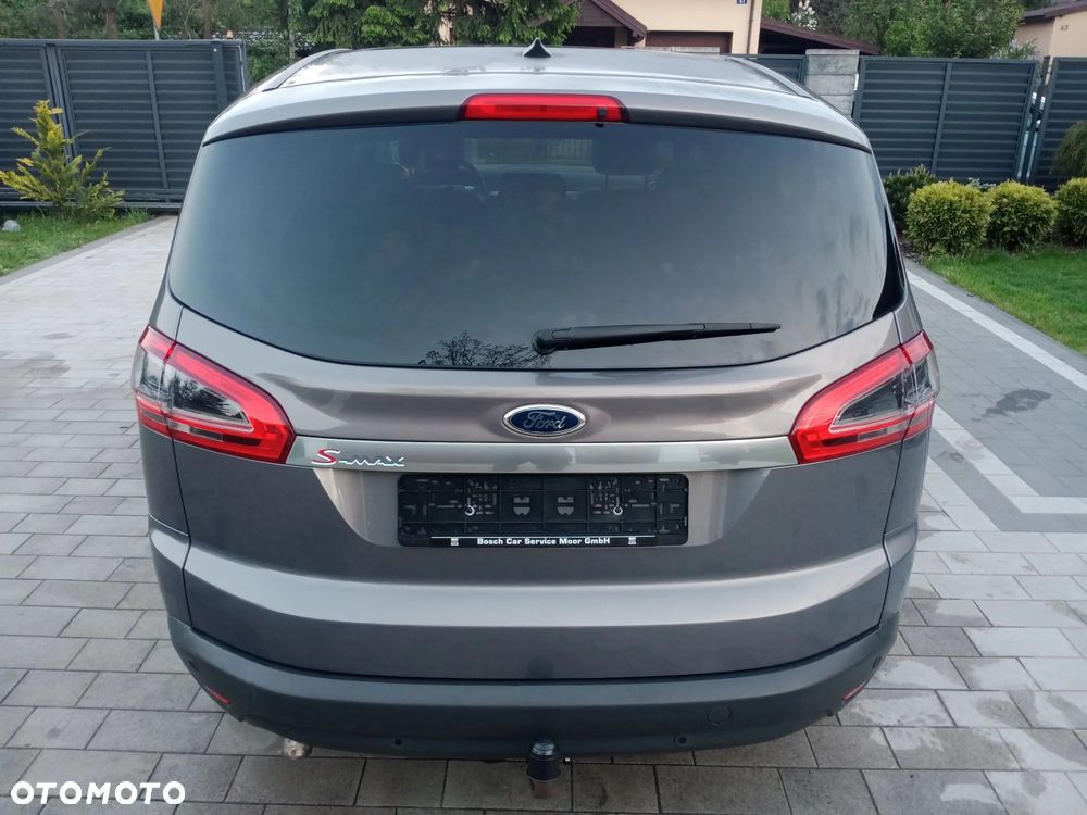 Ford S-Max 2.0 TDCi DPF Titanium - 13