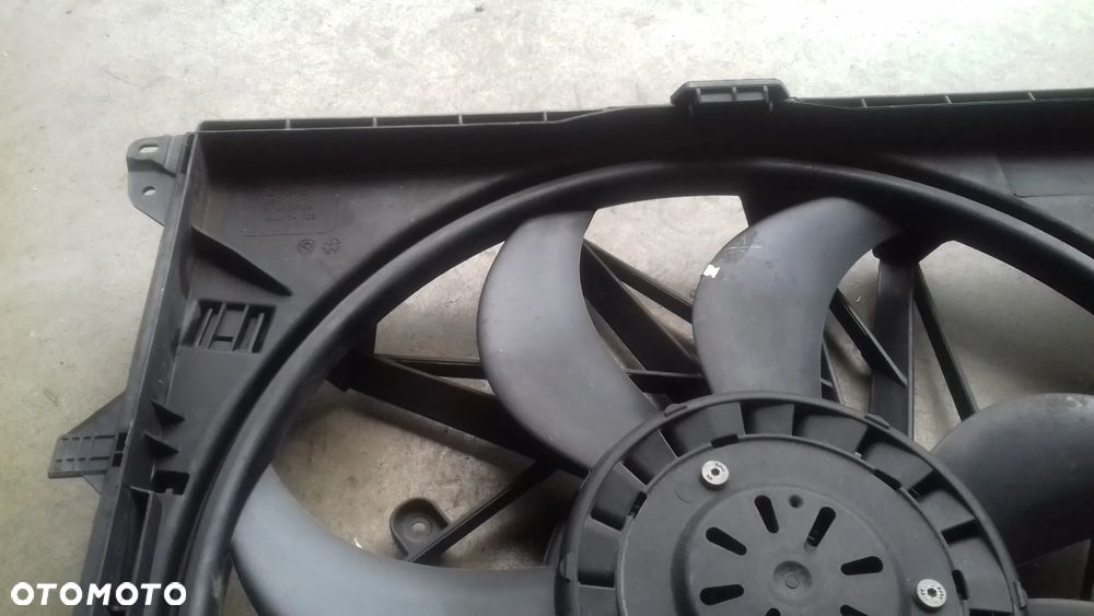 wentylator chłodnicy 67.32 7562594-02 17.42 7601176-03 BMW X3 F25 2.0D - 3
