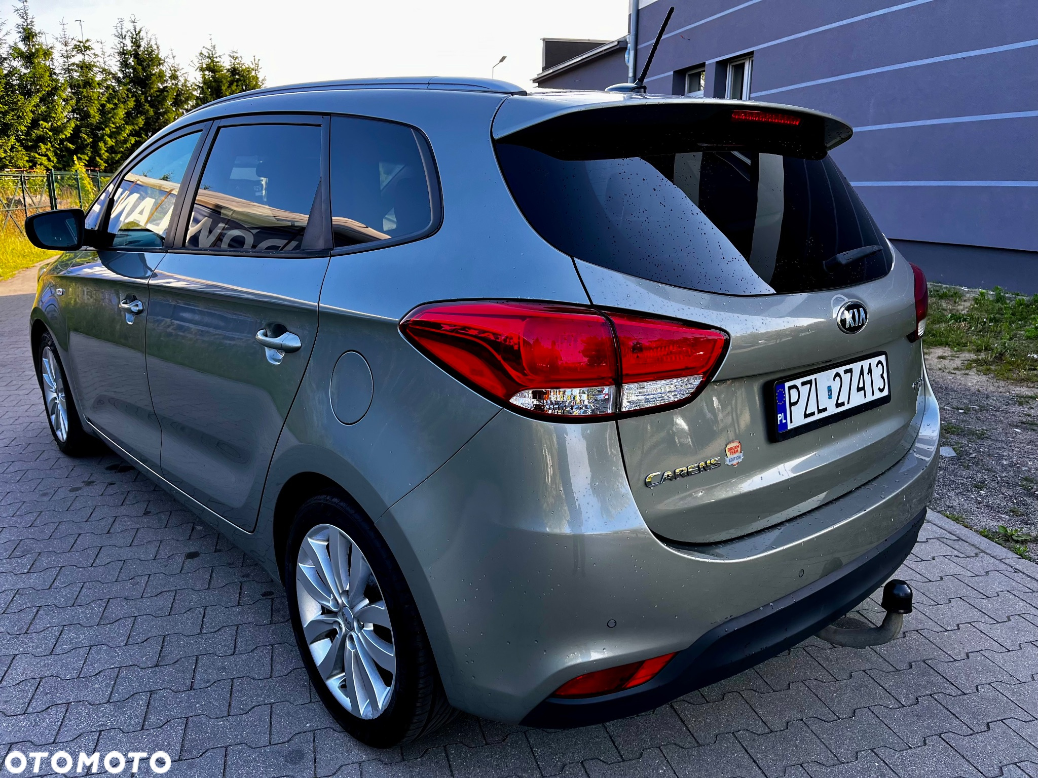 Kia Carens 1.7 CRDi L - 6