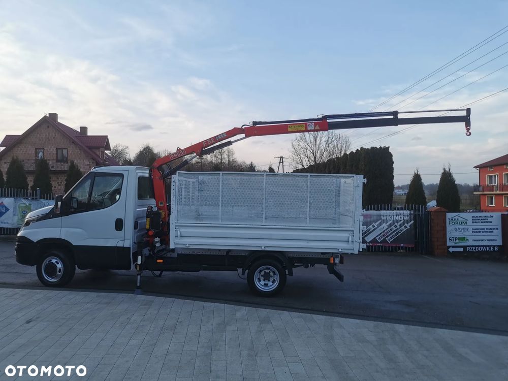 Iveco Daily 35C15 Kiper HDS dzwig 3.0-150KM wywrotka Hak - 6