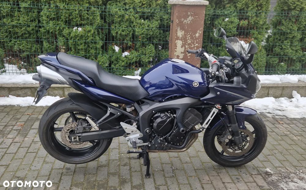 Yamaha FZ6 - 6