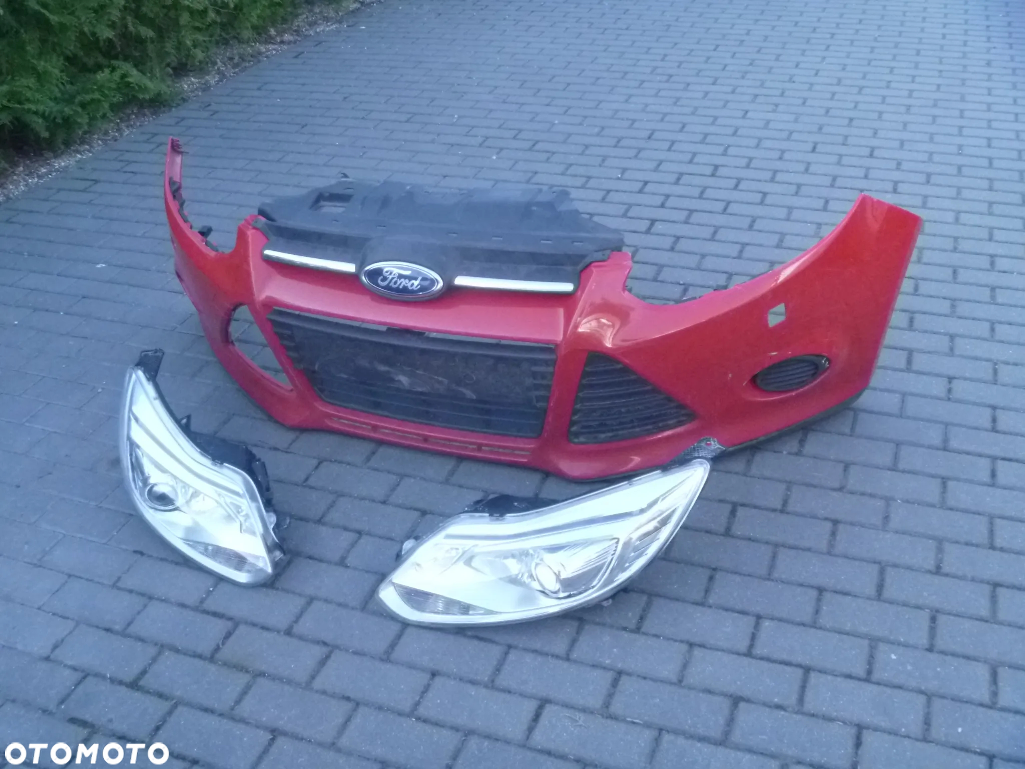 FORD FOCUS MK3 ZDERZAK PRZEDNI ATRAPA ORYGINAŁ - 2