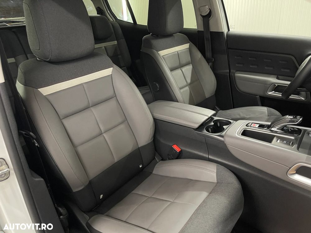 Citroën C5 Aircross 1.6 Hybrid FWD 225 EAT8 Shine - 9