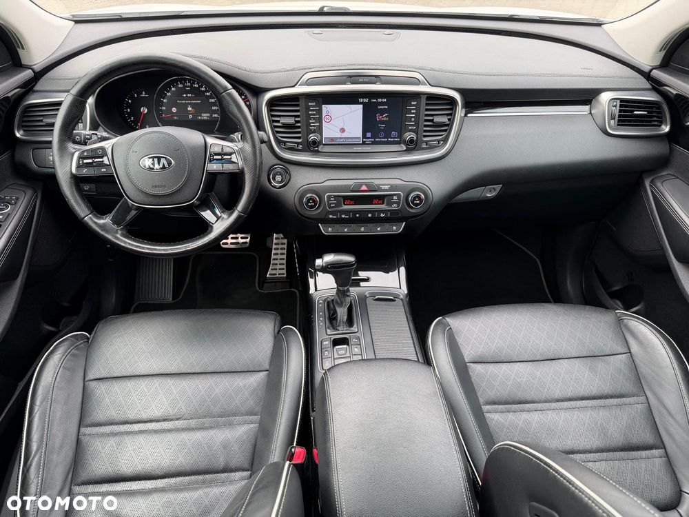 Kia Sorento 2.2 CRDi AWD GT Line - 27