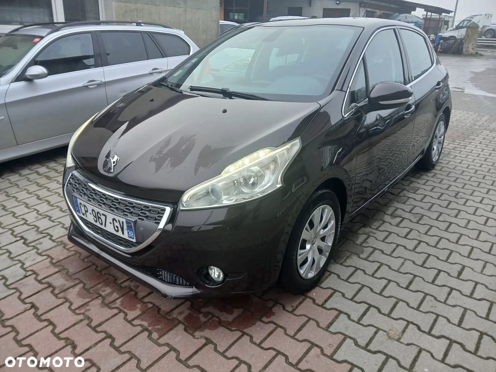 Peugeot 208 82 VTI Allure