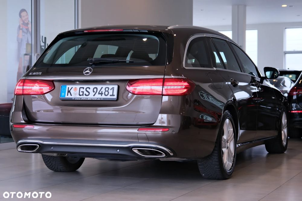 Mercedes-Benz Klasa E 200 T 9G-TRONIC Avantgarde - 9