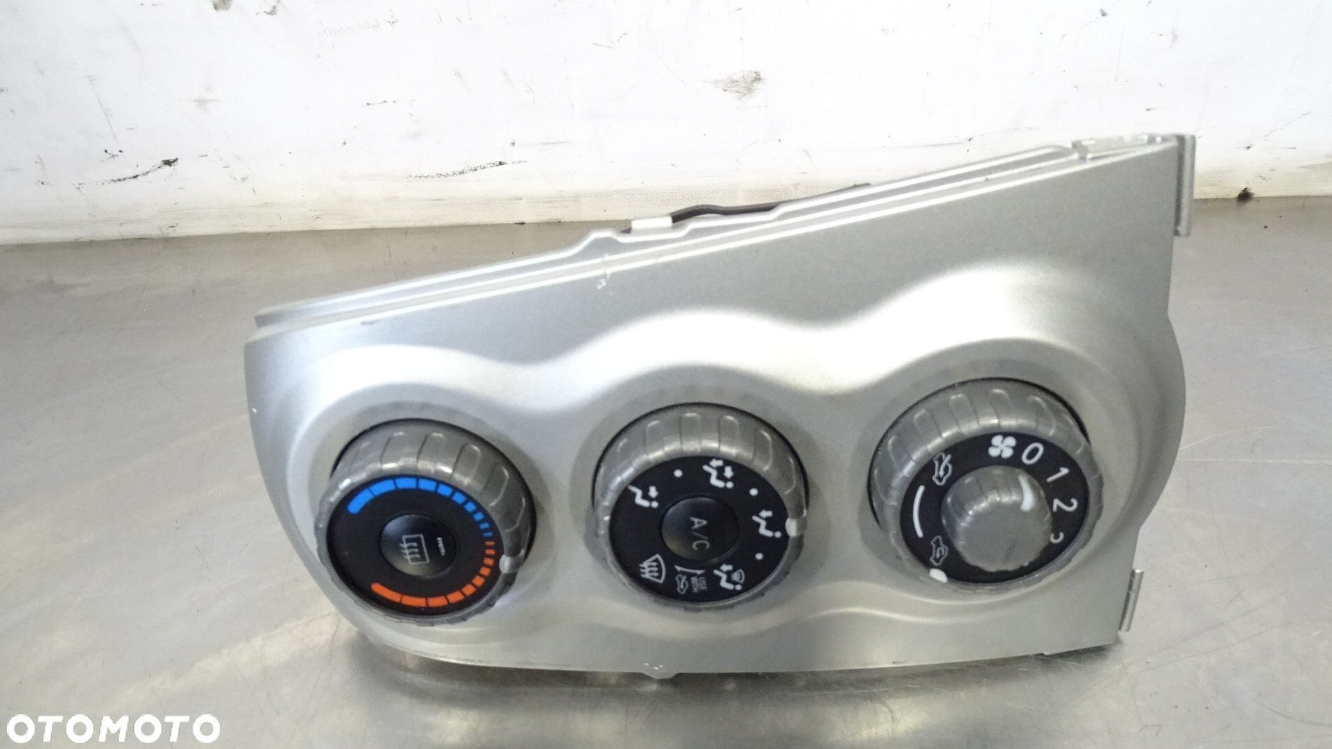 PANEL STEROWANIA NAWIEWU KLIMATYZACJI TOYOTA YARIS II 1.3  55406-0D190 - 1