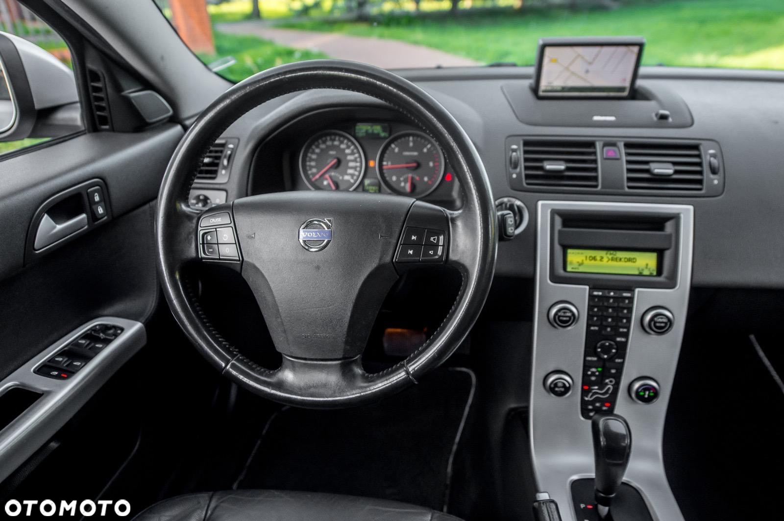 Volvo V50 2.0D DPF Powershift Kinetic - 22