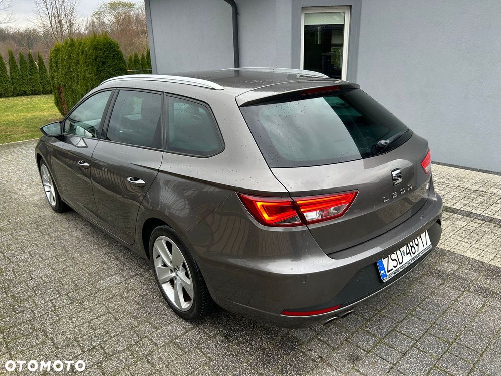 Seat Leon 2.0 TDI DPF Ecomotive FR - 4