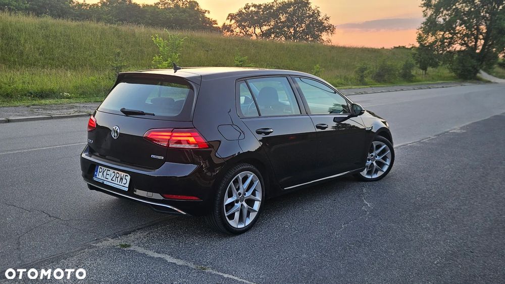 Volkswagen Golf 1.5 TSI BMT Comfortline DSG - 12