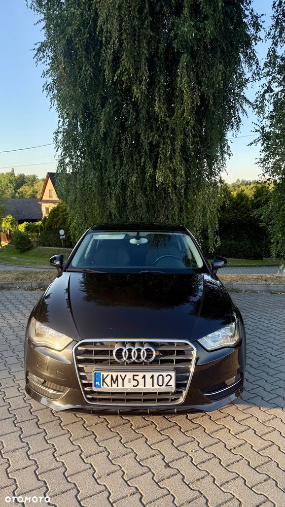 Audi A3 Sportback 1.6 TDI Attraction - 3