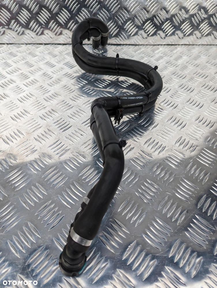 WĘŻE PRZEWODY PŁYNU CHŁODZĄCEGO WODY SCANIA NTG 2428601, 2428603 - 4