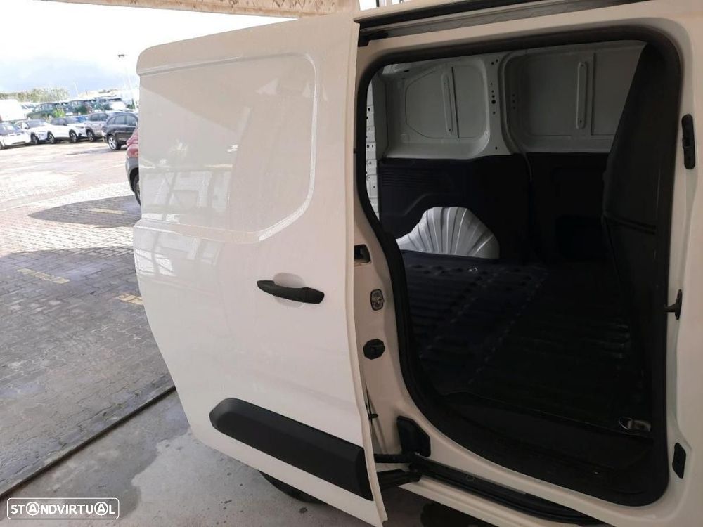 Toyota Proace 1.5D L1 Comfort 3L C/IVA - 4