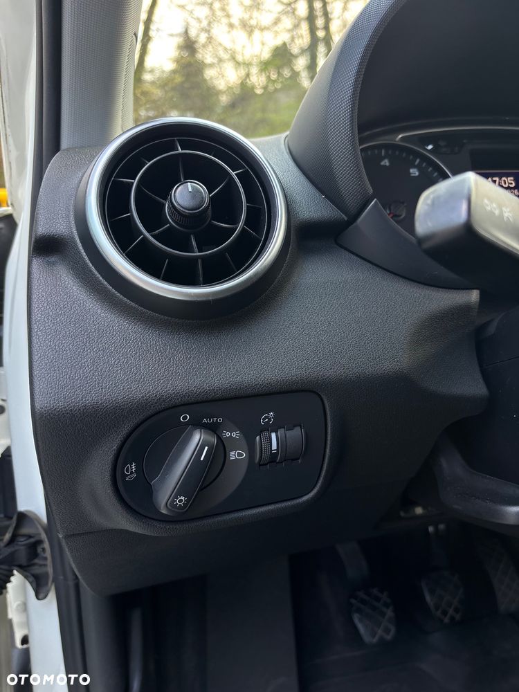 Audi A1 Sportback 1.4 TFSI Attraction - 12