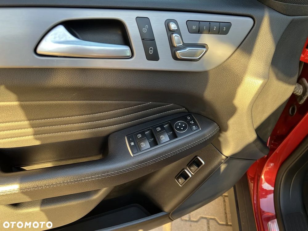 Mercedes-Benz GLE 350 d Coupe 4Matic 9G-TRONIC AMG Line - 21