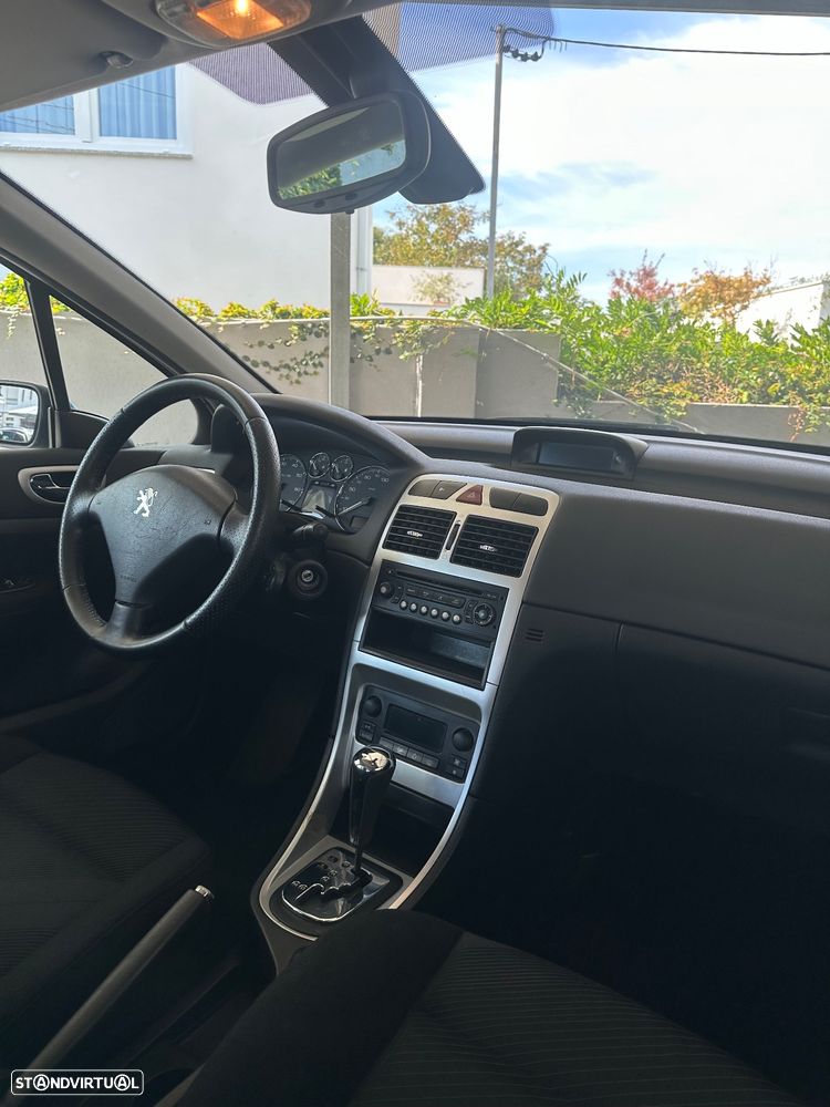 Peugeot 307 1.6 Executive Auto. - 17