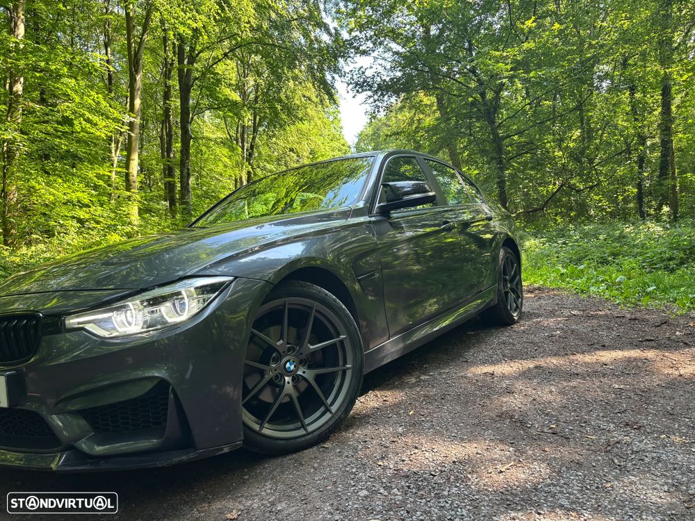 BMW 328 i Auto - 2