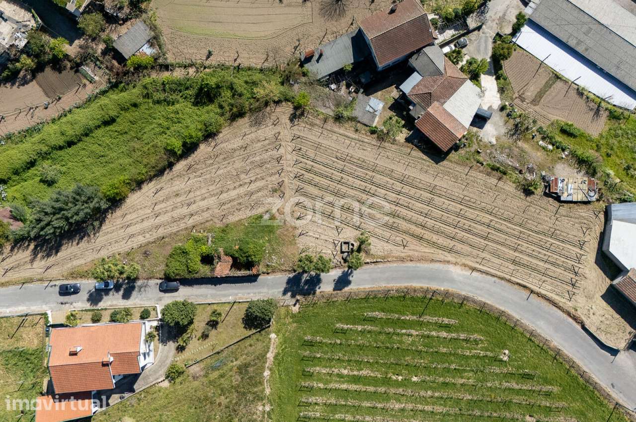 Terreno com moradia para reconstrução - Grande imagem: 5/12