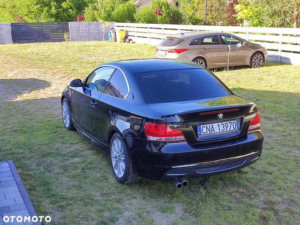 BMW Seria 1 2009 photo 4