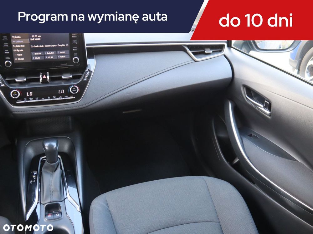Toyota Corolla - 10