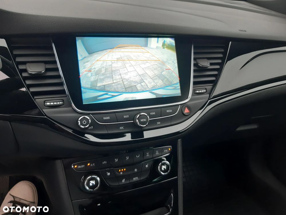 Opel Astra 1.4 Turbo Dynamic - 18