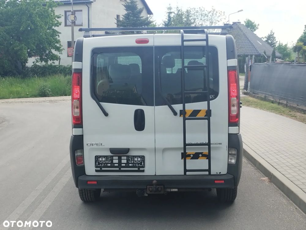 Opel Vivaro L2H1 2.9t - 3