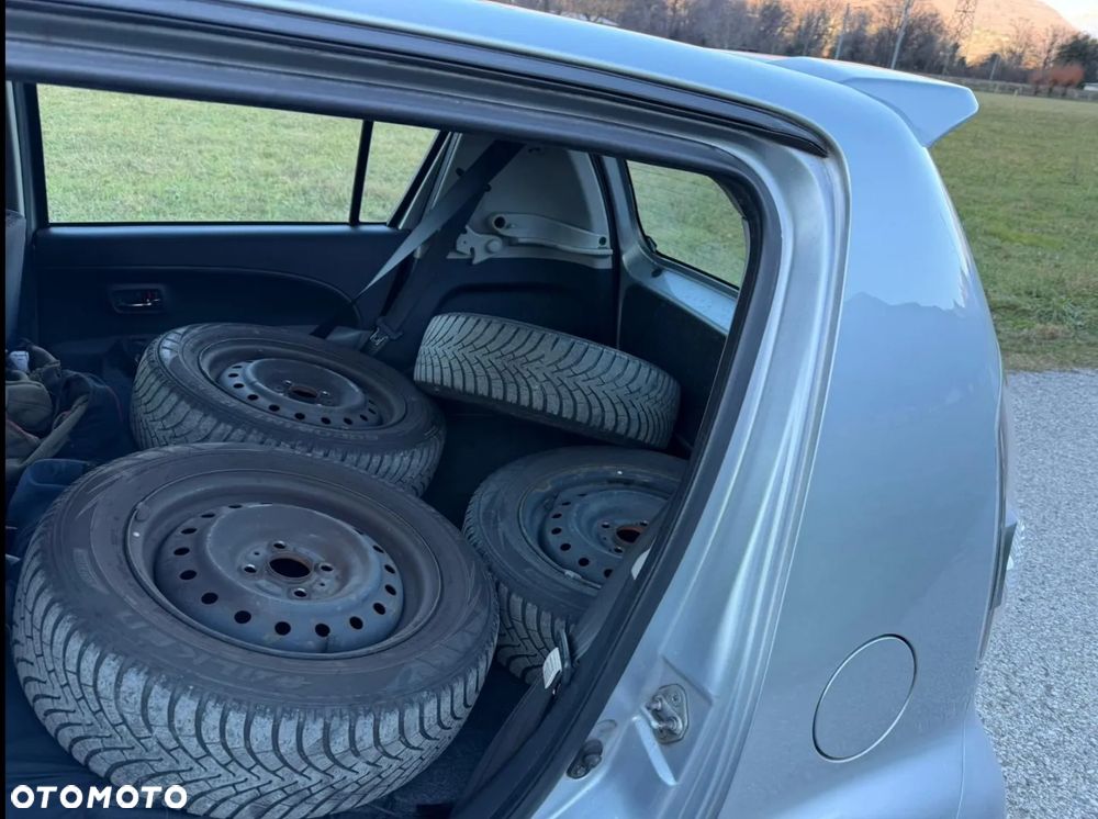 Daihatsu Sirion 1.5 S - 7