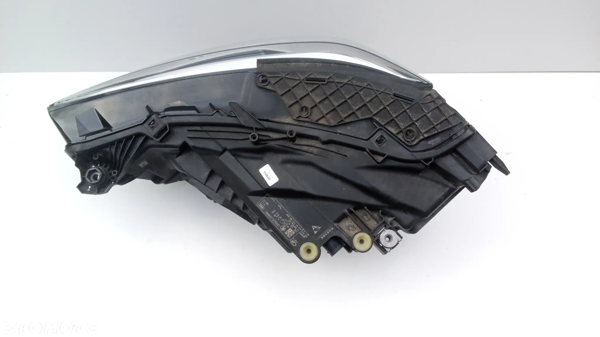 Lampa prawa Led Audi Q3 83a bdb.stan Demontaż Kompletna Europa Orginał - 3
