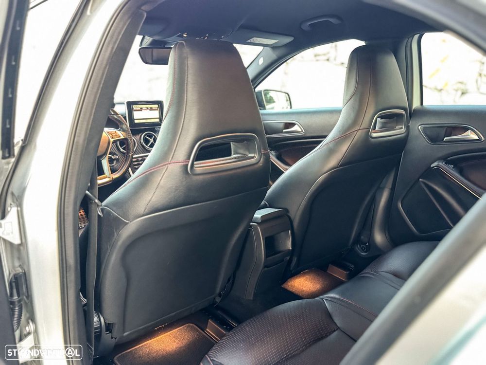 Mercedes-Benz A 180 - 6