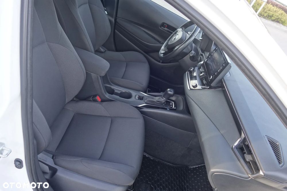 Toyota Corolla 1.8 Hybrid Comfort - 9