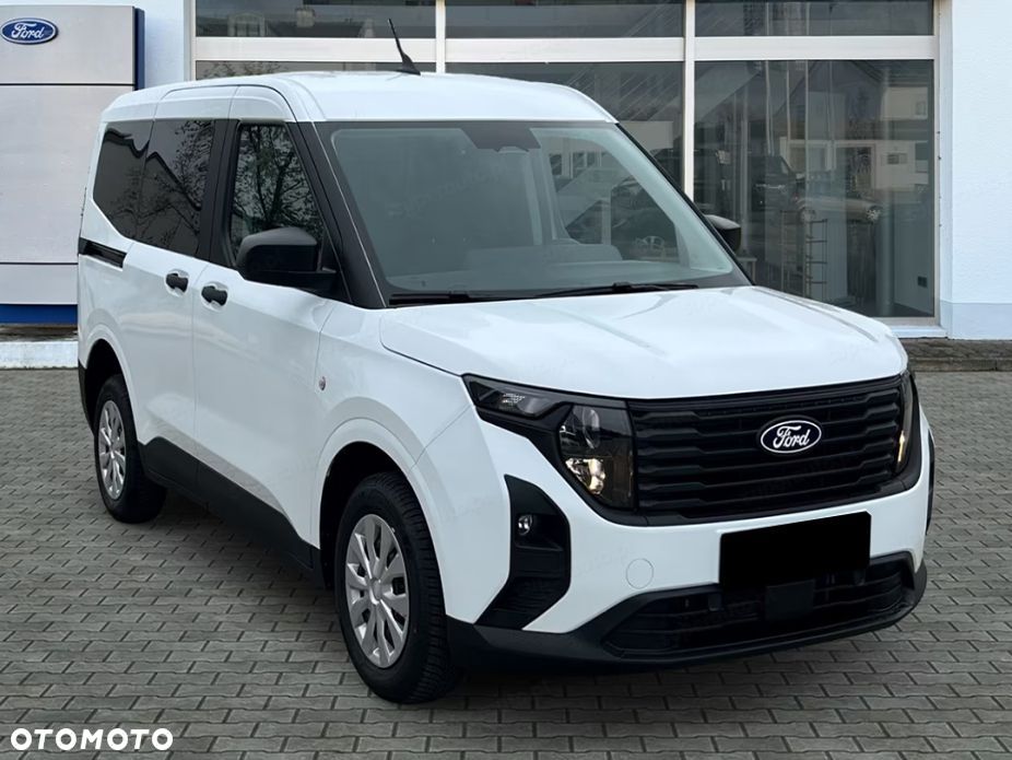 Ford Transit Courier - 5