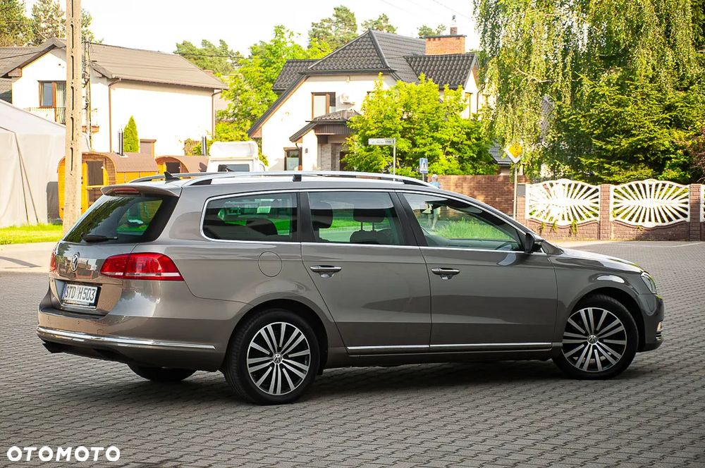 Volkswagen Passat 1.8 TSI Exclusive - 20