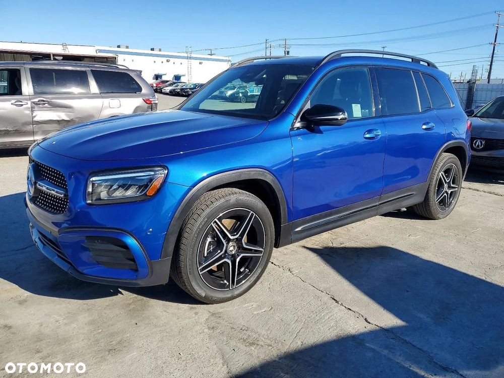 Mercedes-Benz GLB 250 4-Matic 8G-DCT - 1