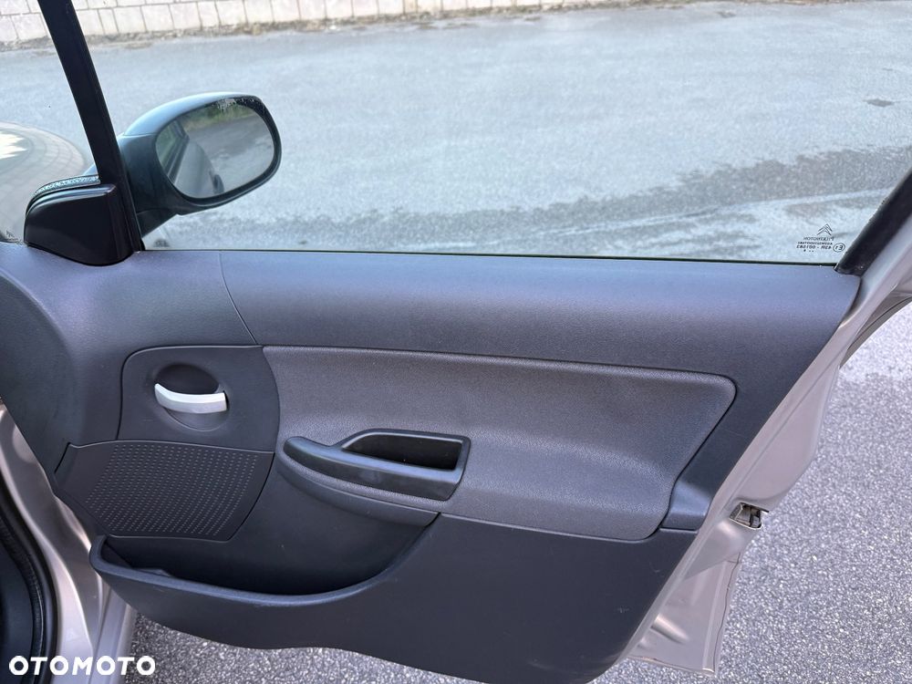 Citroën C3 1.4i Equilibre - 19