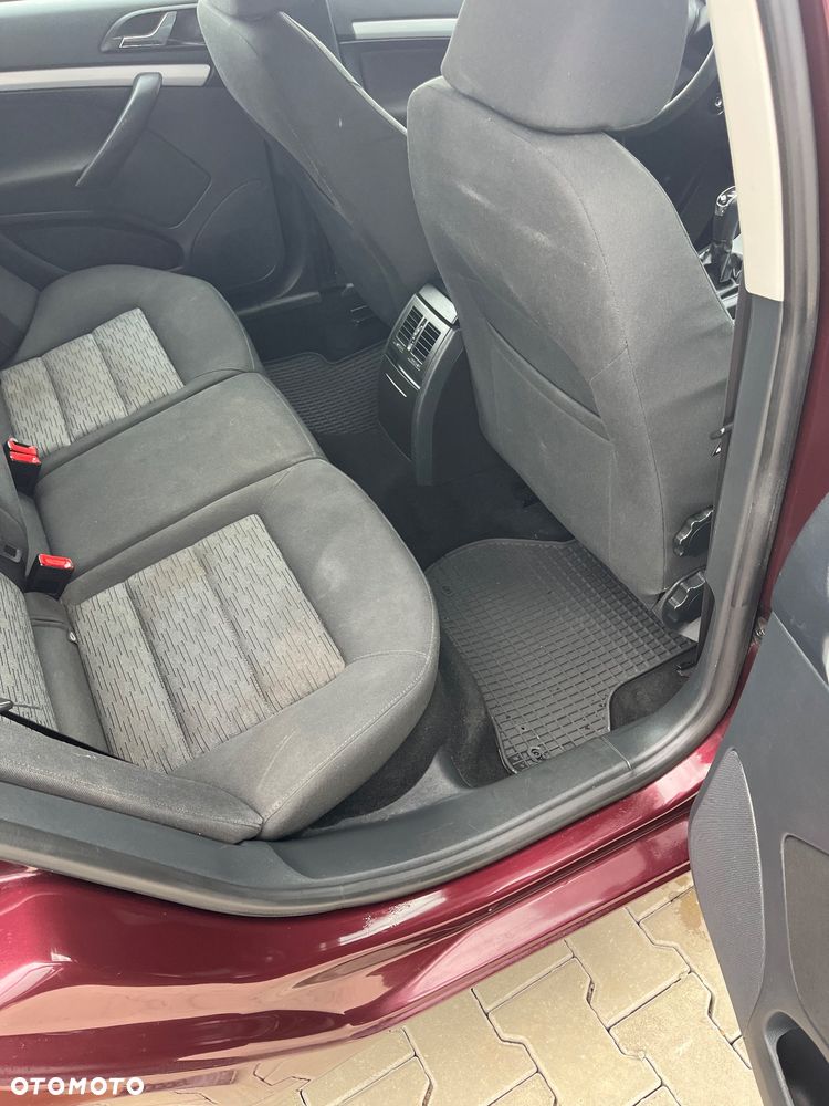 Skoda Octavia 1.4 TSI Ambiente - 17