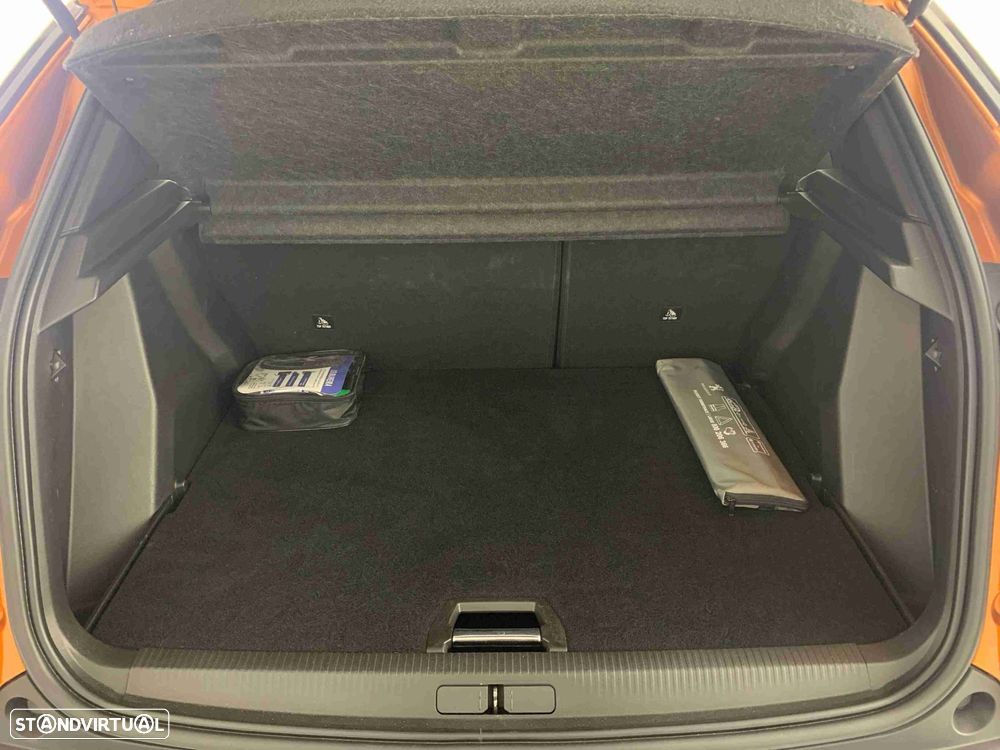 Peugeot 2008 1.2 PureTech Active Pack - 14