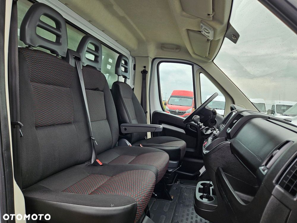 Citroën Jumper Kontener 8 ePAL *89900zł NETTO* 2.2HDi/140KM - 26