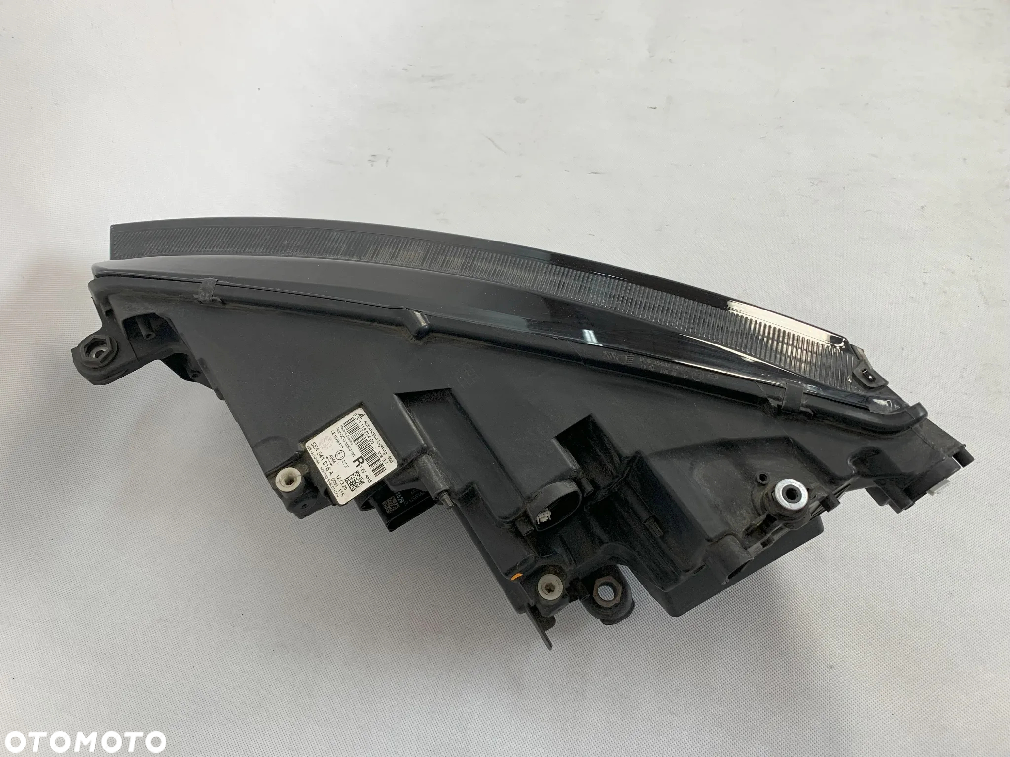 Image Škoda Octavia IV 4 Světlomet pravý světlomet pravý - 5E4941016E