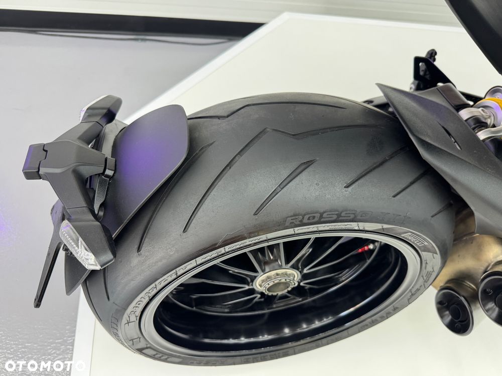 Ducati Diavel - 19