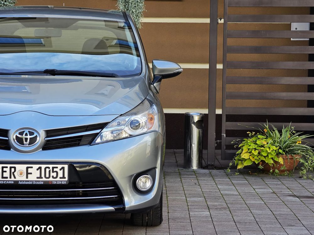 Toyota Verso 1.6 7-Sitzer Comfort - 19