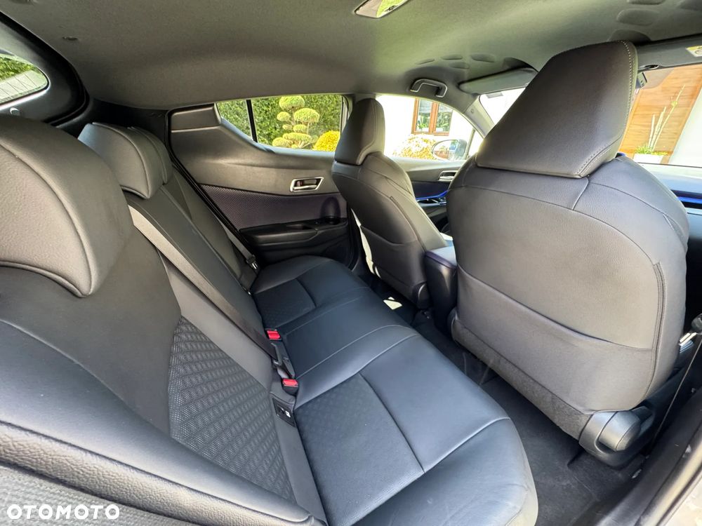 Toyota C-HR 1.8 Hybrid Prestige - 12