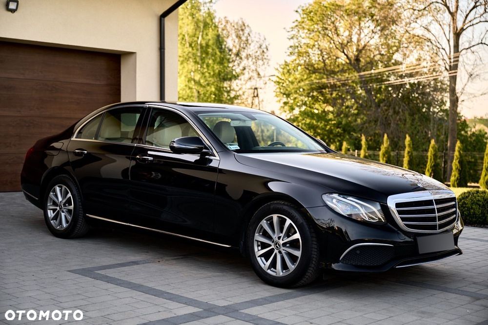 Mercedes-Benz Klasa E 220 d 9G-TRONIC - 16