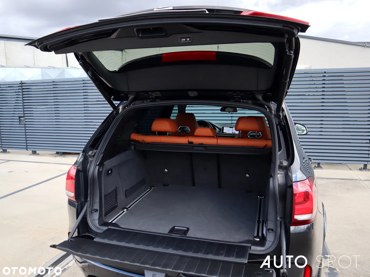 BMW X5 M Standard - 9