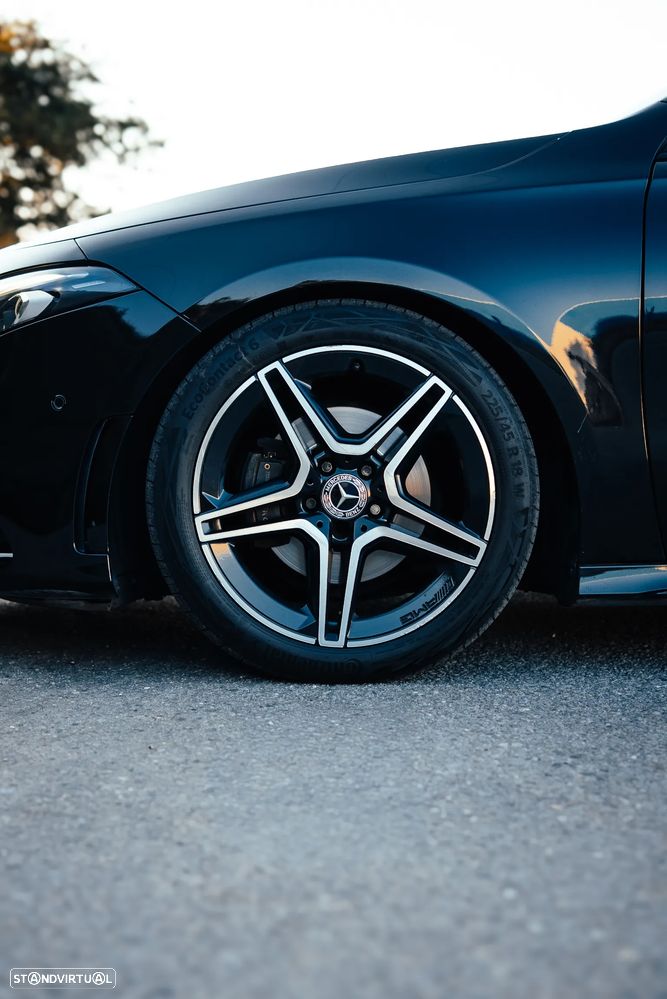 Mercedes-Benz A 180 d 7G-DCT AMG Line - 2