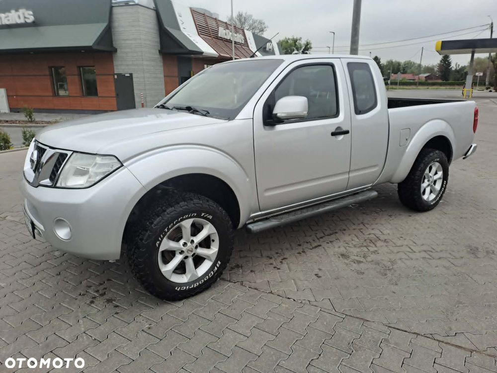 Nissan Navara - 2