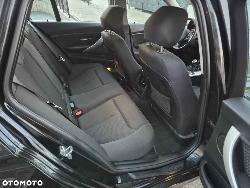 BMW Seria 3 316d Advantage - 11