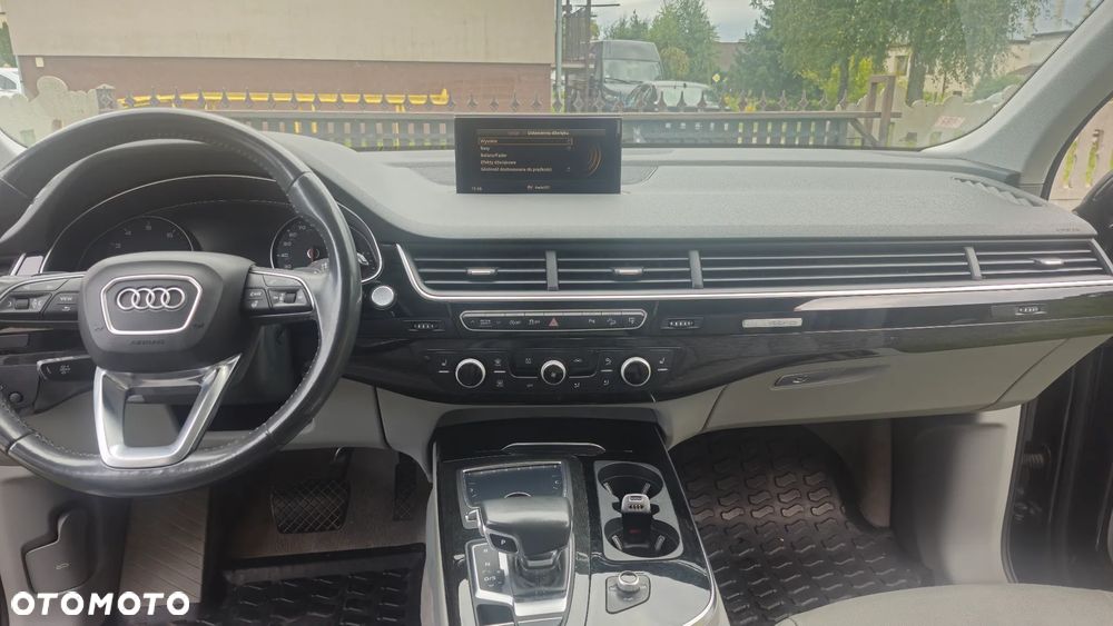 Audi Q7 - 5